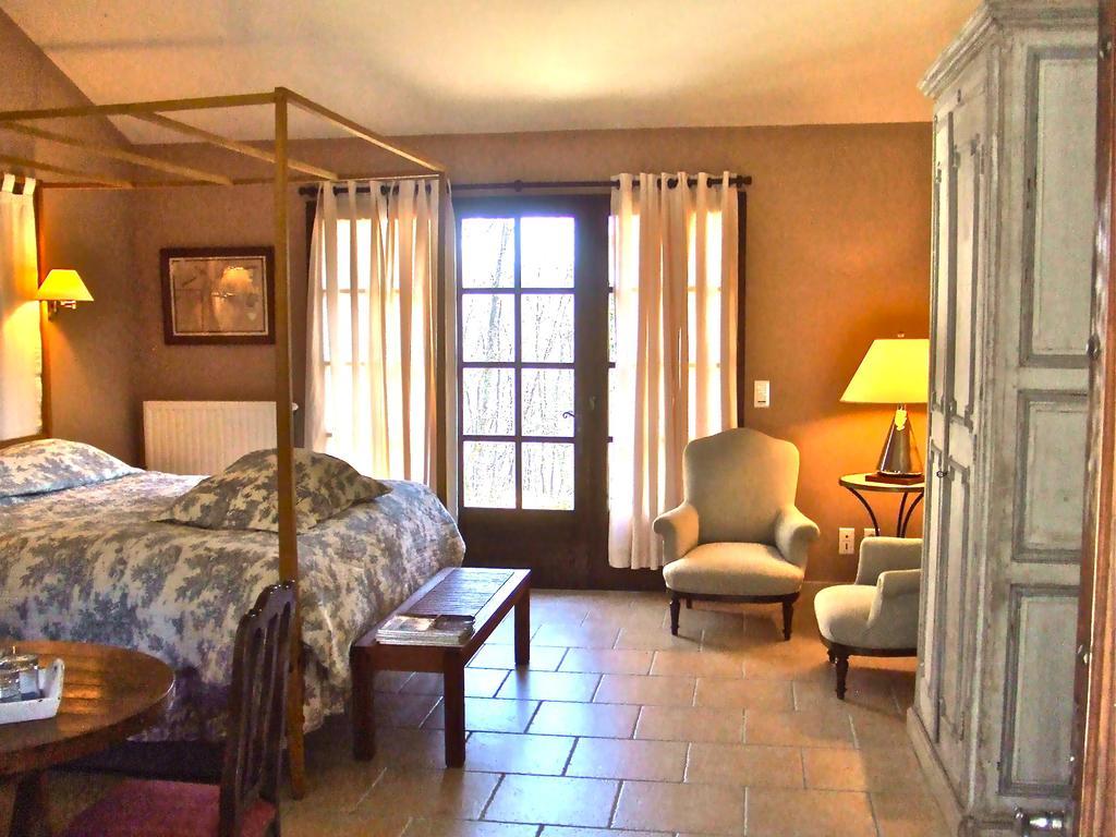 Le Domaine De La Millasserie Mauzac-et-Grand-Castang Экстерьер фото